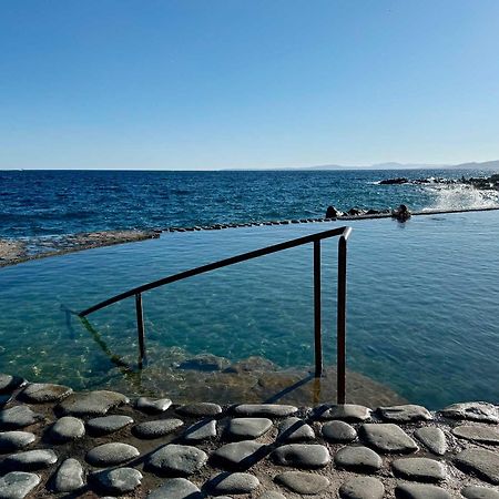 Luxury Family 2Br - Prime Location, Walk To Beach & Shopping, Sunny Balcony - Totolulu Cannes Hoche Екстериор снимка