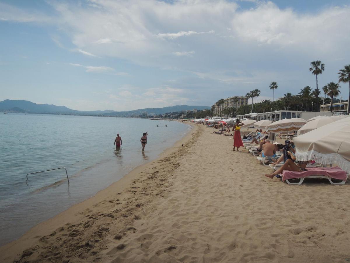 Luxury Family 2Br - Prime Location, Walk To Beach & Shopping, Sunny Balcony - Totolulu Cannes Hoche Екстериор снимка