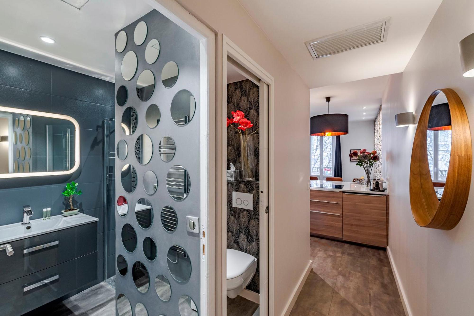 Luxury Family 2Br - Prime Location, Walk To Beach & Shopping, Sunny Balcony - Totolulu Cannes Hoche Екстериор снимка
